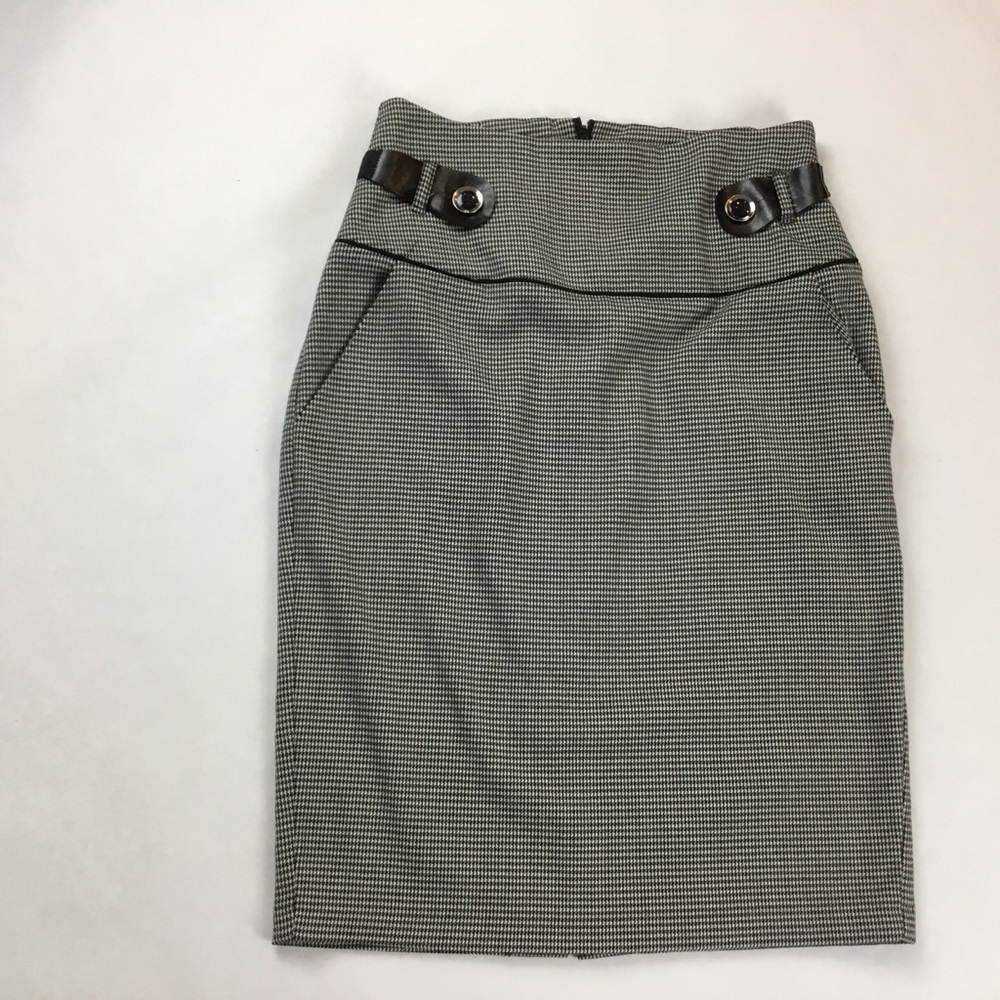 Women Pencil Skirt Black White Pockets Size 7